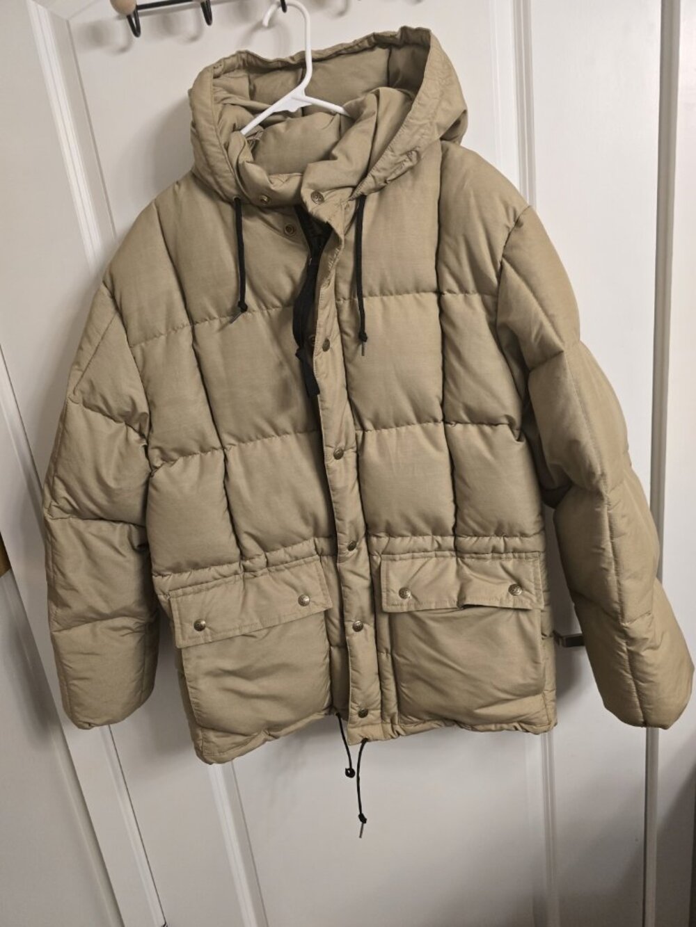 Eddie Bauer Down Puffer Jacket Men's Large Tan Hooded Insulated Winter Coat